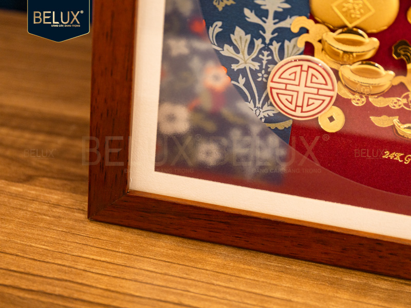 Tranh quà tặng bát mã dát vàng 24k 30x30cm